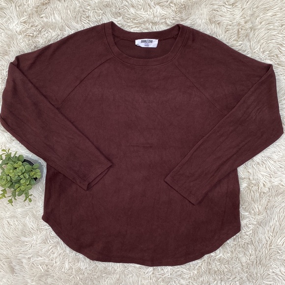 Double Zero LS Hacci Top 💗 Burgundy - Picture 3 of 11